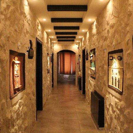 Mount Nebo Hotel & Restaurant Madaba City Center Zewnętrze zdjęcie