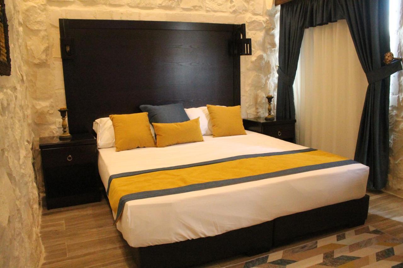 Mount Nebo Hotel & Restaurant Madaba City Center Zewnętrze zdjęcie
