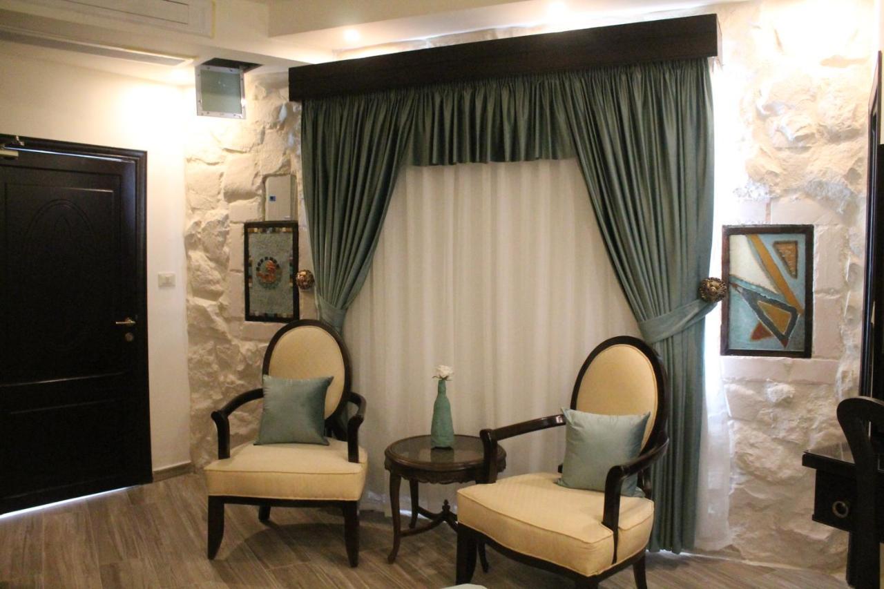Mount Nebo Hotel & Restaurant Madaba City Center Zewnętrze zdjęcie