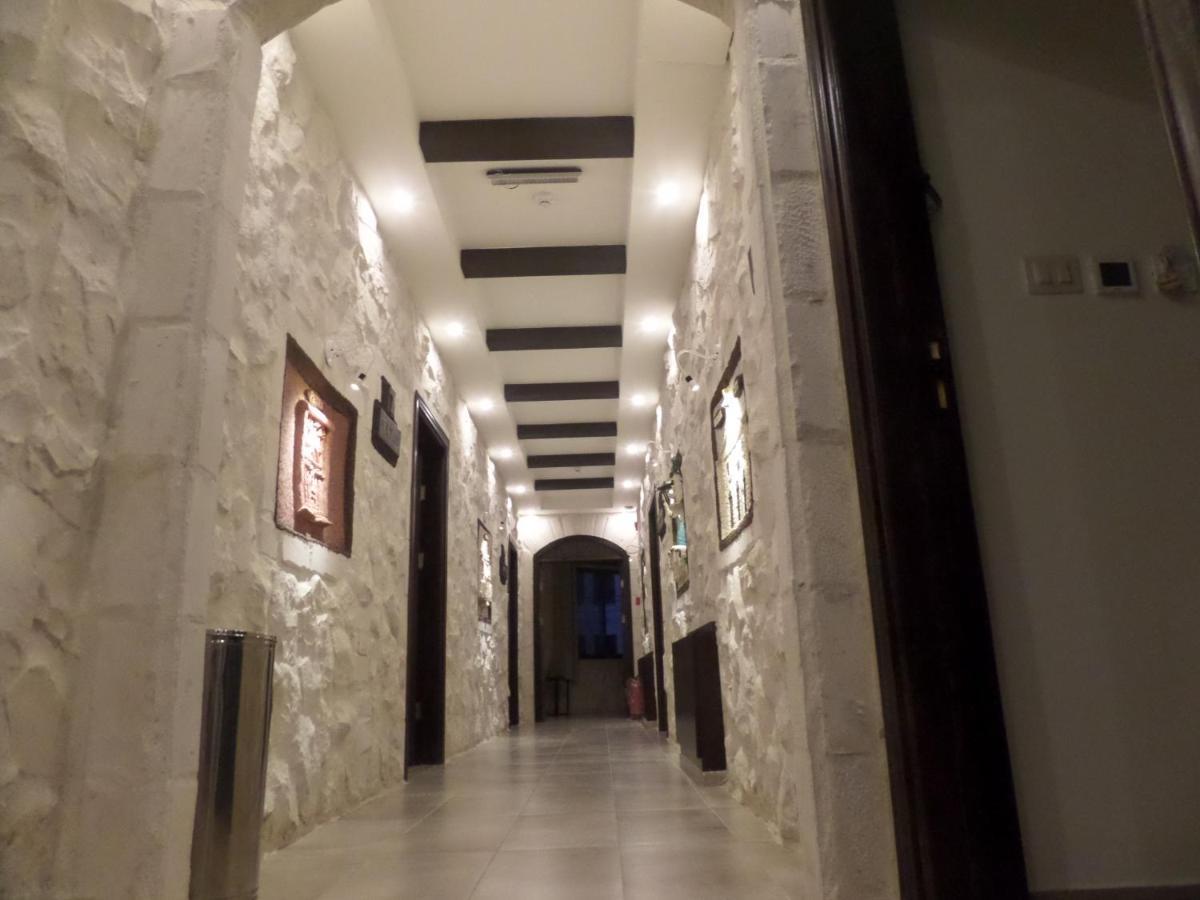 Mount Nebo Hotel & Restaurant Madaba City Center Zewnętrze zdjęcie